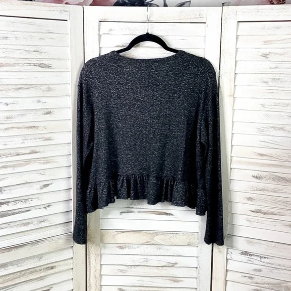 OLIVIA RAE | Lightweight Peplum Soft Sweater Small - Picture 9 of 9